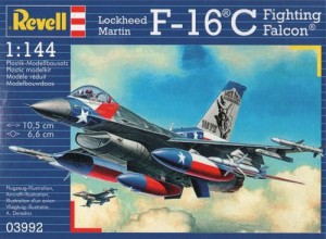Lockheed Martin F - 16C  1:144 (3992) model plastikowy do sklejania