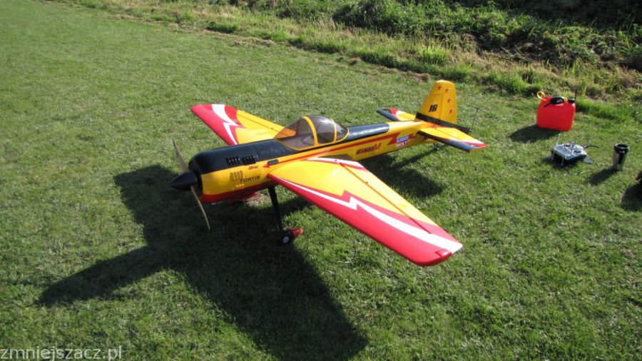 model yak
